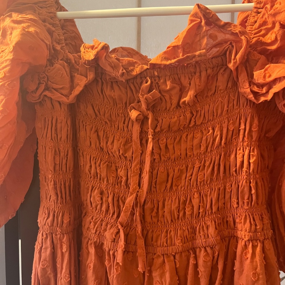 Fall orange puff sleeve dress - Picture 2 of 6
